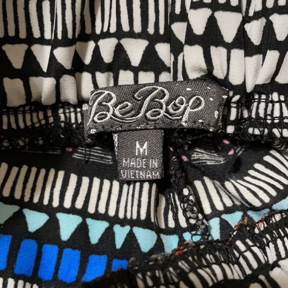 Shorts - Picture 3 of 3